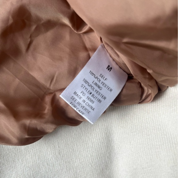 NWOT Teddy Sherpa Bomber Jacket Tan Beige Women’s Sz M Preppy Cozy - Picture 8 of 9